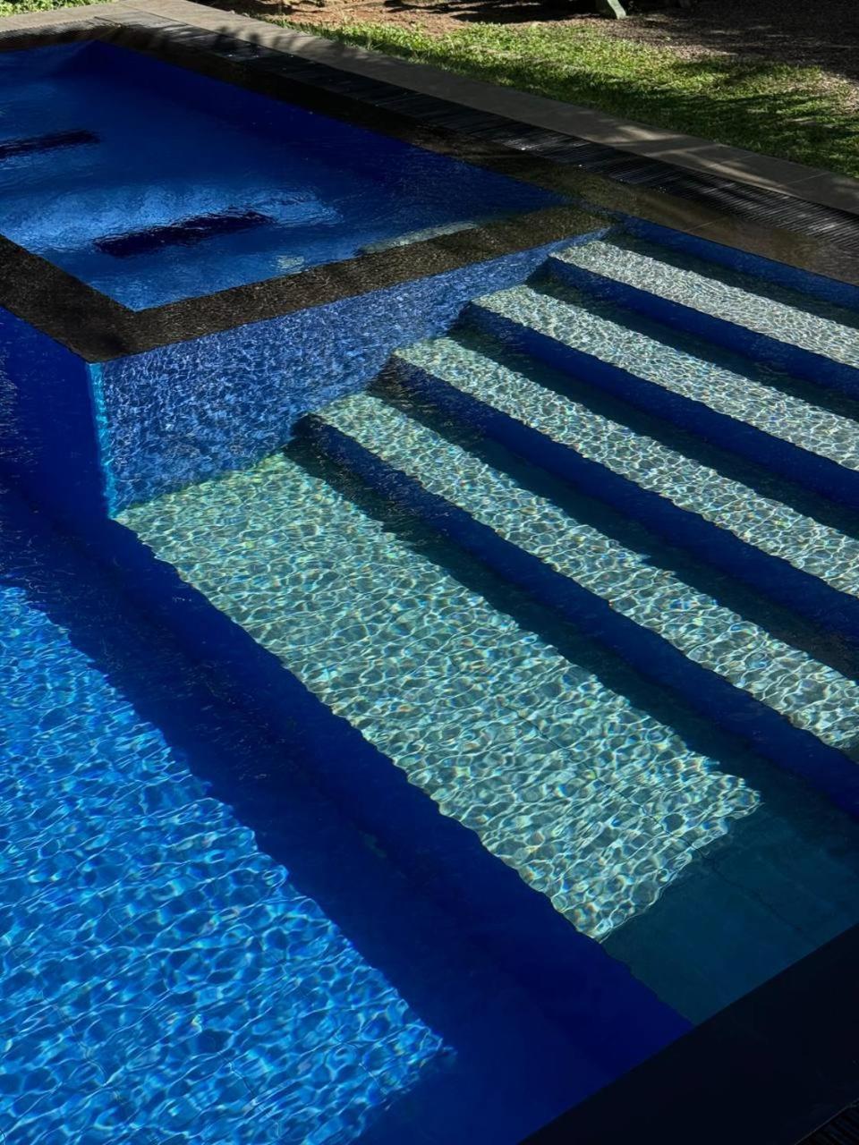 מיריסה Riverside Cabanas מראה חיצוני תמונה